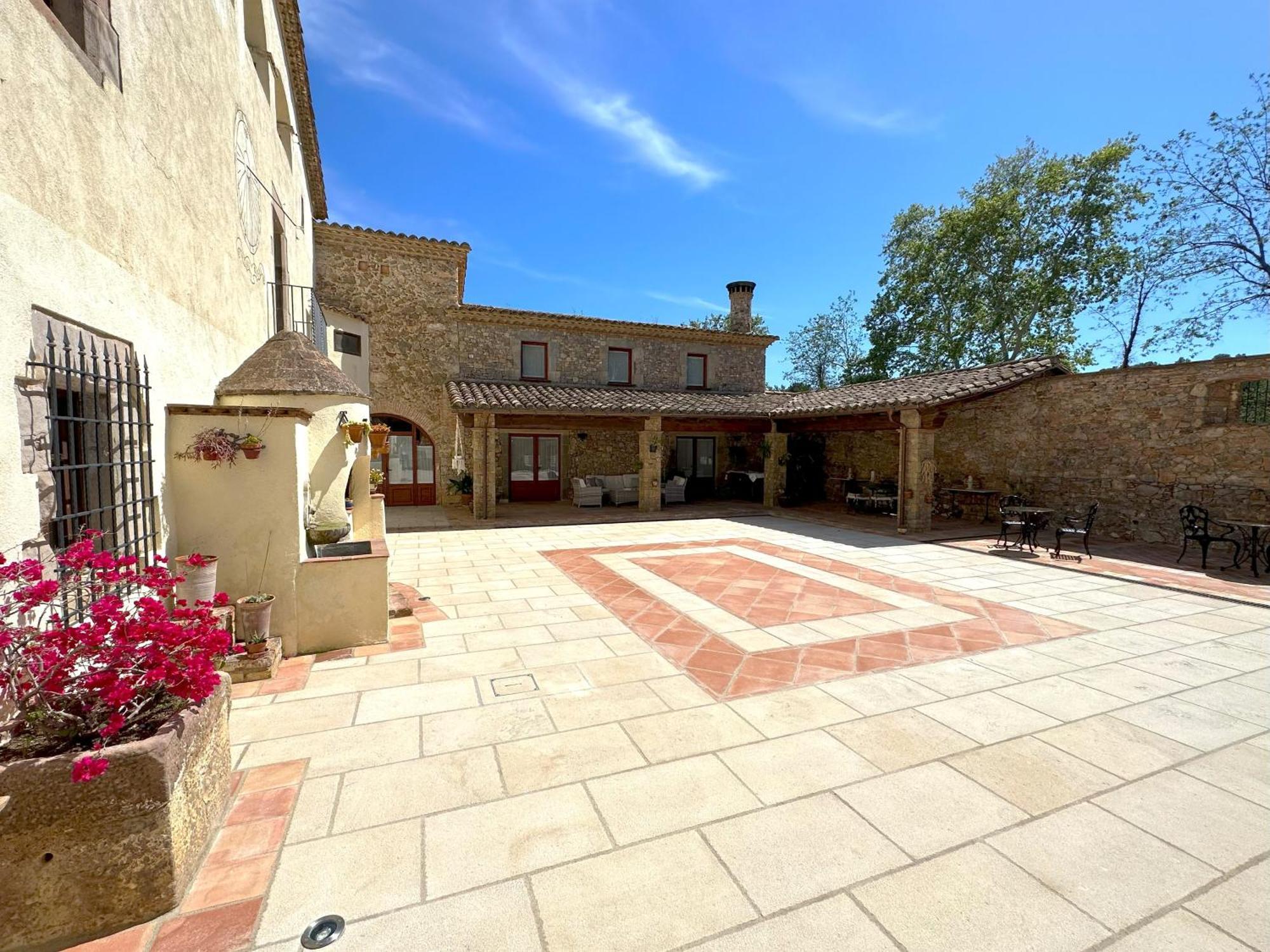 Masia Can Viver - Olive Oil Tourism B&B Bigues I Riells Extérieur photo