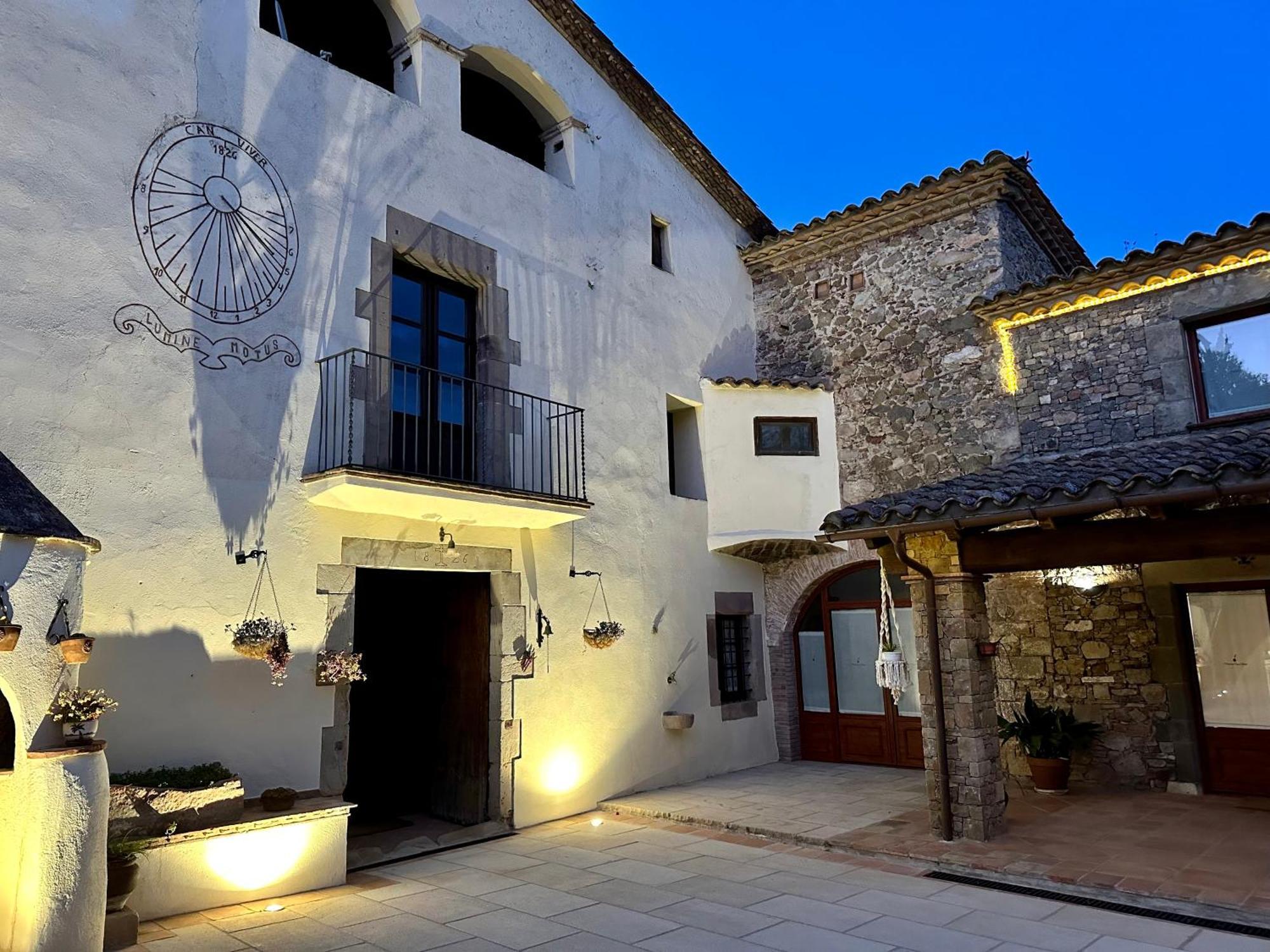 Masia Can Viver - Olive Oil Tourism B&B Bigues I Riells Extérieur photo
